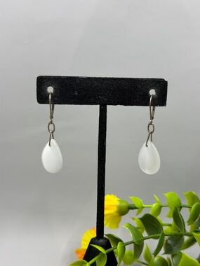 925 Sterling Silver White Cats Eye Teardrop Dangle Earrings